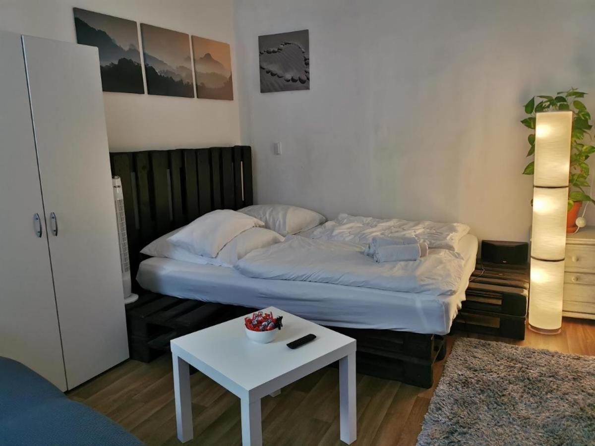 Ferienwohnung In Der Altstadt Fussgangerzone Трир Экстерьер фото